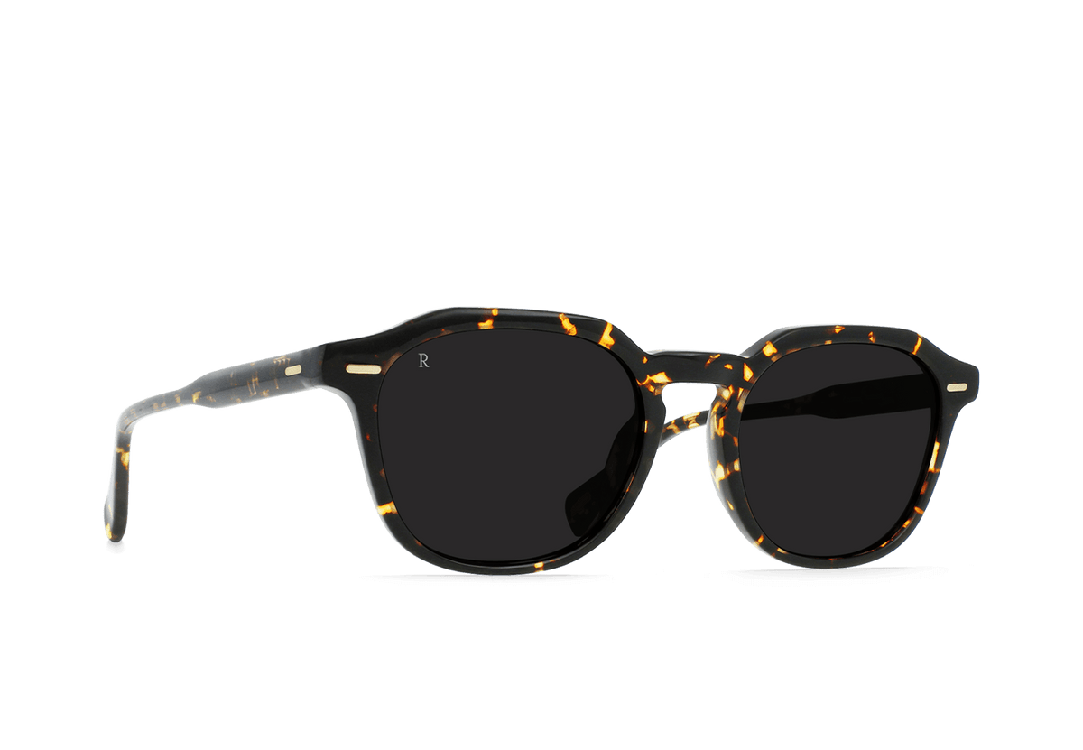 RAEN Clyve Sunglasses in Cosmos Tortoise / Dark Smoke