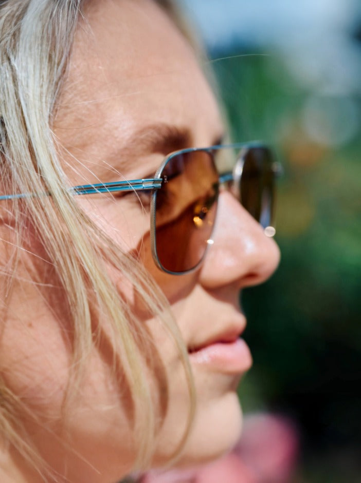 Spyre 54 Satin Black & Gold / Dune Sunglasses – RAEN